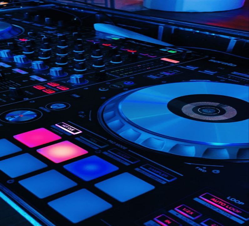 Musik Sebagai Teman Fokus di Hari Sibuk